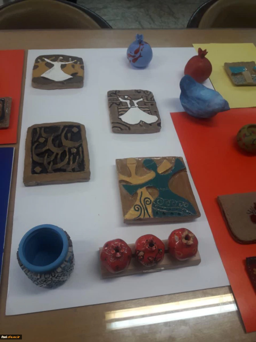 برپایی نمایشگاه آثار هنری 