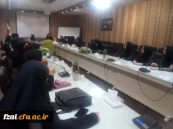جلسه هم اندیشی اعضای شورای مرکزی کانونهای فرهنگی اجتماعی و نشریات پردیس فاطمه زهرا(س)