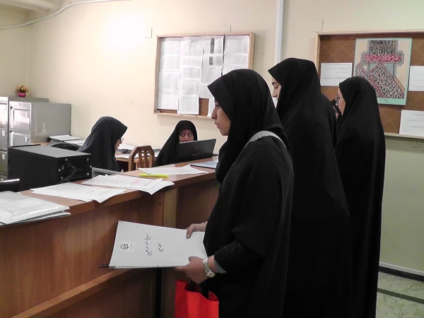 ثبت نام دانشجویان جدیدالورود در پردیس فاطمه زهرا (س)