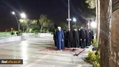 زیارت و غباروبی مزار شهدا توسط جمعی از دانشجومعلمان پردیس فاطمه زهرا (س) اصفهان