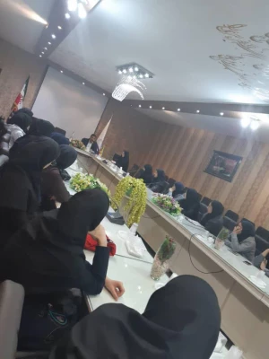 جلسه پرسش و پاسخ  با معاونت امور دانشجویی پردیس فاطمه زهرا(س) 