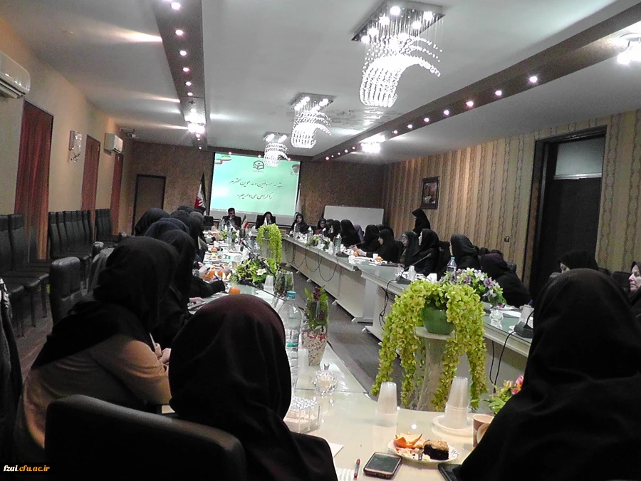 جلسه شورای عمومی پردیس با حضور اساتید ارجمند پردیس فاطمه زهرا (س) و مرکز آموزش عالی شهید رجایی 