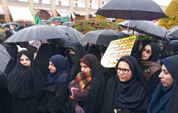 نصف جهان در سوگِ سردار عشق