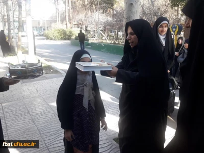 اعزام جمعی از دانشجومعلمان پردیس فاطمه زهرا(س) به مشهد مقدس ویژه دوره حیات طیبه