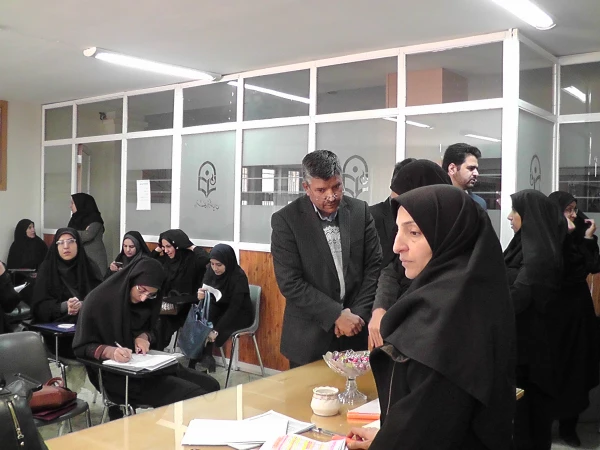 بازدید  رئیس دانشگاه فرهنگیان استان اصفهان از روند مصاحبه افراد پذیرفته شده در آزمون استخدامی ماده 28 