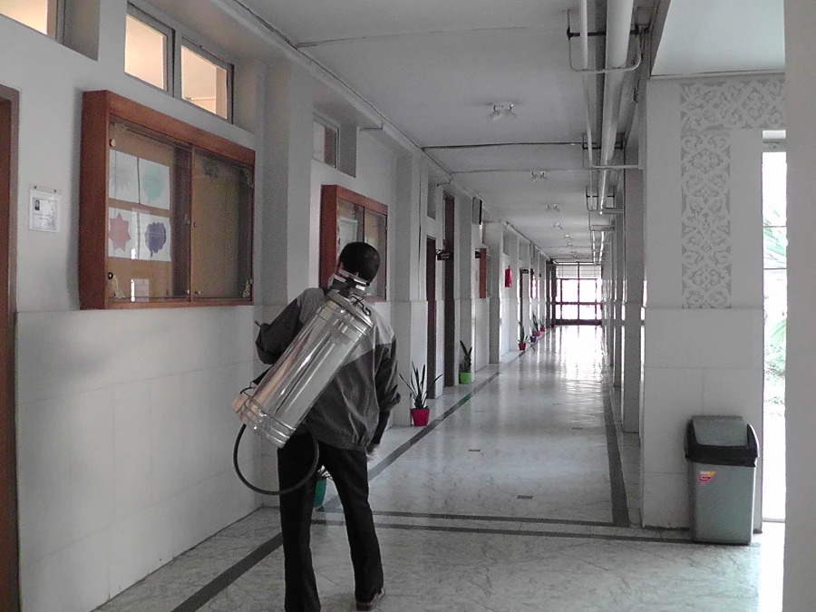 دانشگاه فرهنگیان پردیس فاطمه زهرا (س) علیه ویروس کرونا ضدعفونی شد.