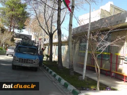 عملیات ضدعفونی کردن حیاط پردیس فاطمه زهرا (س) توسط شهرداری منطقه 7بر ضد ویروس کرونا