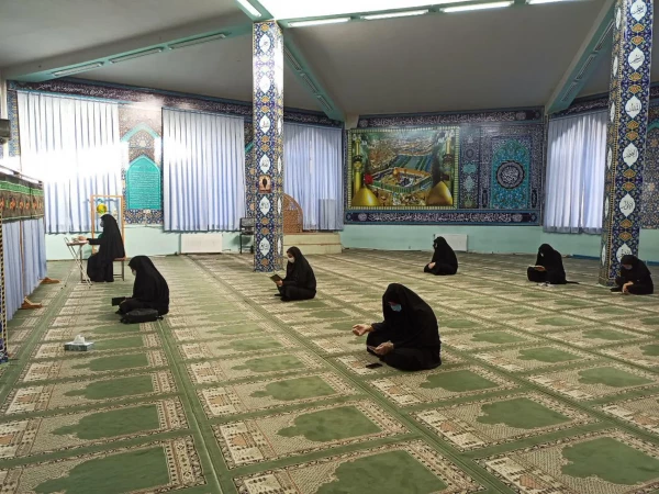 برگزاری مراسم قرائت زیارت عاشورا به مناسبت دهه اول ماه محرم