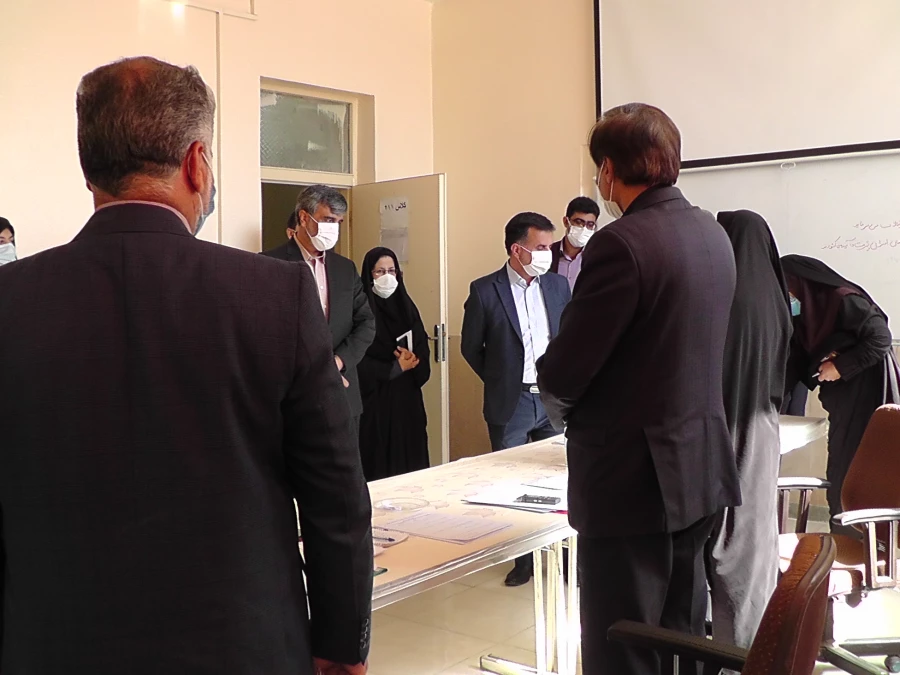 بازدید مدیر کل آموزش و پرورش استان اصفهان از روند مصاحبه پذیرفته شدگان دانشگاه فرهنگیان پردیس فاطمه زهرا (س) اصفهان