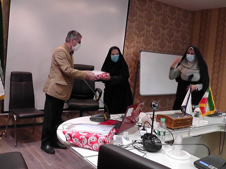 تقدیر از اساتید،کارکنان و دانشجویان شرکت کننده در مسابقات ورزشی