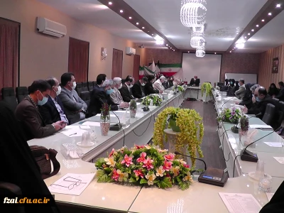 جلسه توجیهی مصاحبه گران جهت کیفیت بخشی به برگزاری مصاحبه تخصصی آزمون استخدامی آموزش و پرورش
پردیس فاطمه زهرا (س) اصفهان