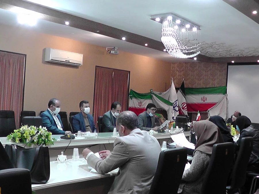 جلسه توجیهی مصاحبه گران جهت کیفیت بخشی به برگزاری مصاحبه تخصصی آزمون استخدامی آموزش و پرورش