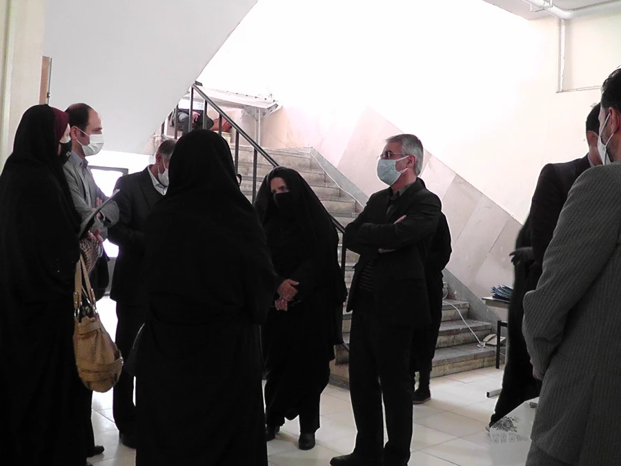 بازدید مدیریت امورپردیس های استان اصفهان دکتر آقا حسینی و کارشناسان وزارت آموزش و پرورش از روند مصاحبه