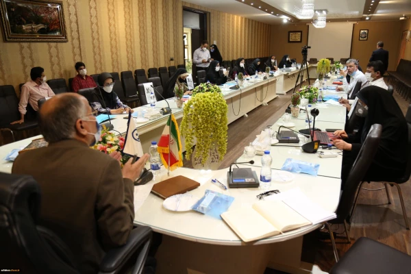 نشست خبری پیرامون راه اندازی بنیاد خیرین حامی دانشگاه فرهنگیان استان اصفهان 