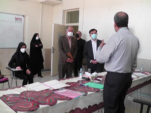 بازدیدمدیر کل آموزش و پرورش استان اصفهان به همراه سرپرست مدیریت امور پردیس های استان اصفهان از روند مصاحبه ی داوطلبین ورود به دانشگاه فرهنگیان در پردیس فاطمه زهرا(س)