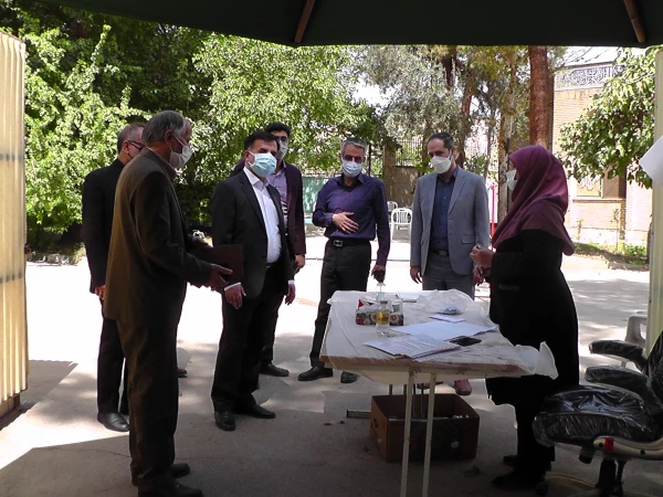 بازدیدمدیر کل آموزش و پرورش استان اصفهان به همراه سرپرست مدیریت امور پردیس های استان اصفهان از روند مصاحبه ی داوطلبین ورود به دانشگاه فرهنگیان در پردیس فاطمه زهرا(س)