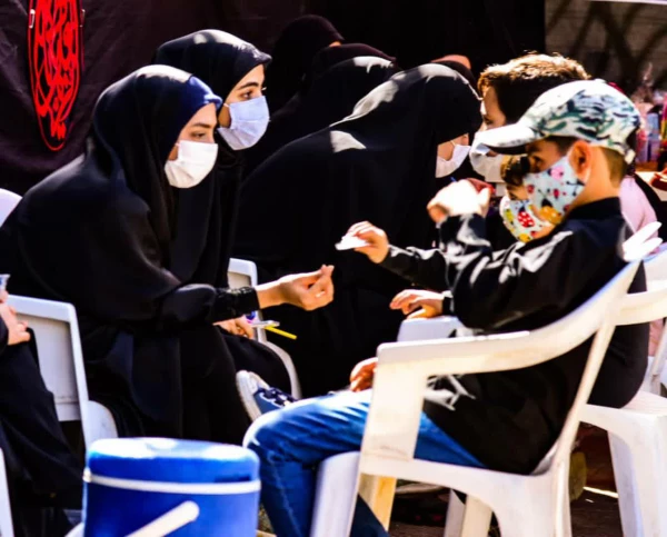 برپایی موکب بسیج دانشجویی دانشگاه فرهنگیان استان  اصفهان در مسیر گلستان شهدای اصفهان مصادف با اربعین حسینی سال 1400