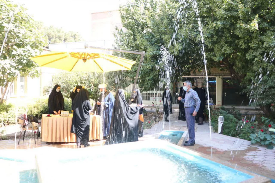 ثبت نام حضوری ورودی های 1400 هم اکنون در پردیس فاطمه زهرا (س) اصفهان