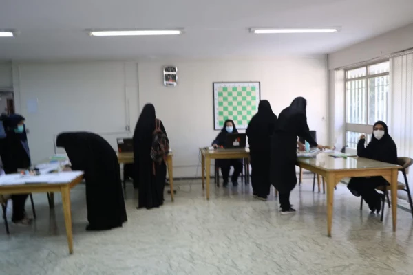 ثبت نام حضوری ورودی های 1400 هم اکنون در پردیس فاطمه زهرا (س) اصفهان