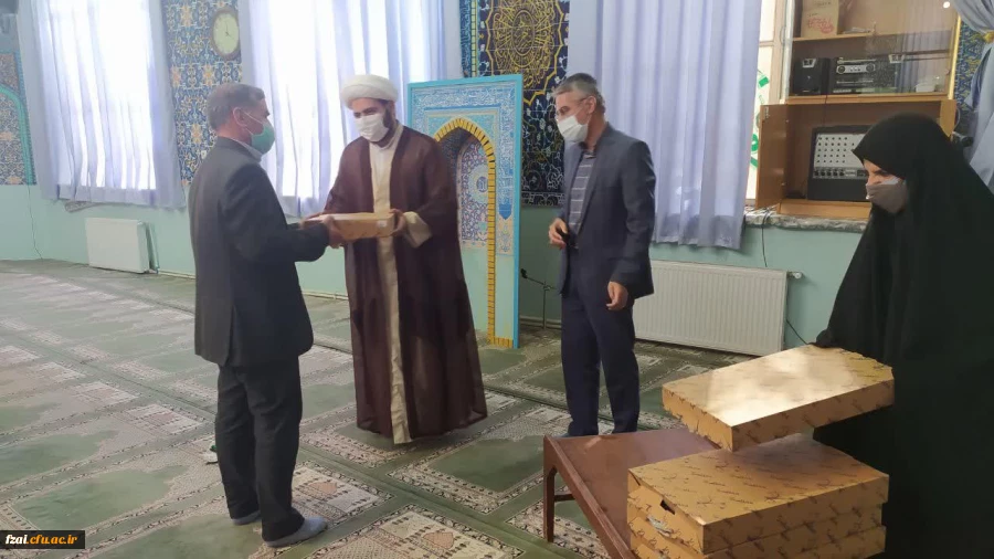 تقدیر از همکاران فعال شرکت کننده در نماز جماعت پردیس فاطمه زهرا (س) اصفهان