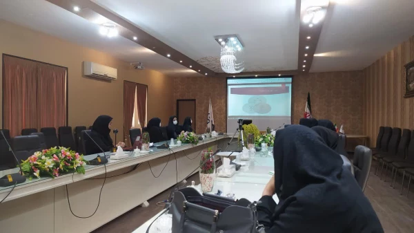  برگزاری نشست با عنوان پرورش شخصیت: چیستی و چگونگی 