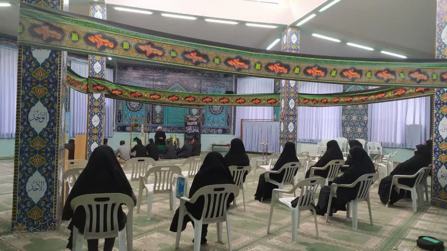 مراسم عزاداری حضرت فاطمه زهرا(س) در پردیس فاطمه زهرا (س)برگزار گردید.