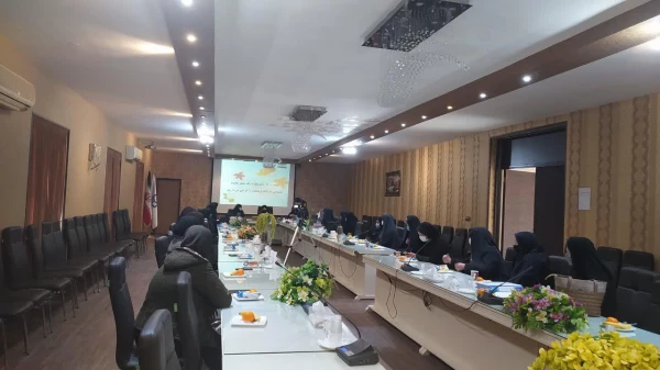 جلسه هم اندیشی بانوان استان اصفهان با حضور دکتر رستگار مقدم، مشاور عالی ریاست دانشگاه فرهنگیان
در سالن جلسات پردیس فاطمه زهرا(س) برگزار شد.