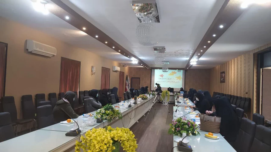 جلسه هم اندیشی بانوان استان اصفهان با حضور دکتر رستگار مقدم، مشاور عالی ریاست دانشگاه فرهنگیان
در سالن جلسات پردیس فاطمه زهرا(س) برگزار شد.