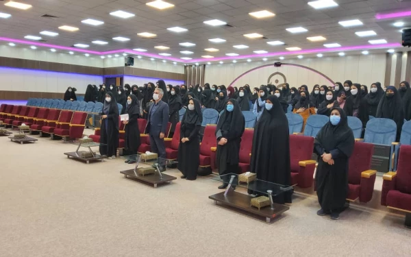 شروع آموزش حضوری دانشجویان و مراسم استقبال از آن ها در پردیس فاطمه زهرا (س) اصفهان