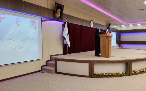 شروع آموزش حضوری دانشجویان و مراسم استقبال از آن ها در پردیس فاطمه زهرا (س) اصفهان