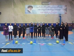 کارشناس تربیت بدنی پردیس فاطمه زهرا (س) با کمک انجمن ورزشی خوابگاه به مناسبت هفته سرایی دانشجویی پردیس فاطمه زهرا (س)  برگزار کرد.