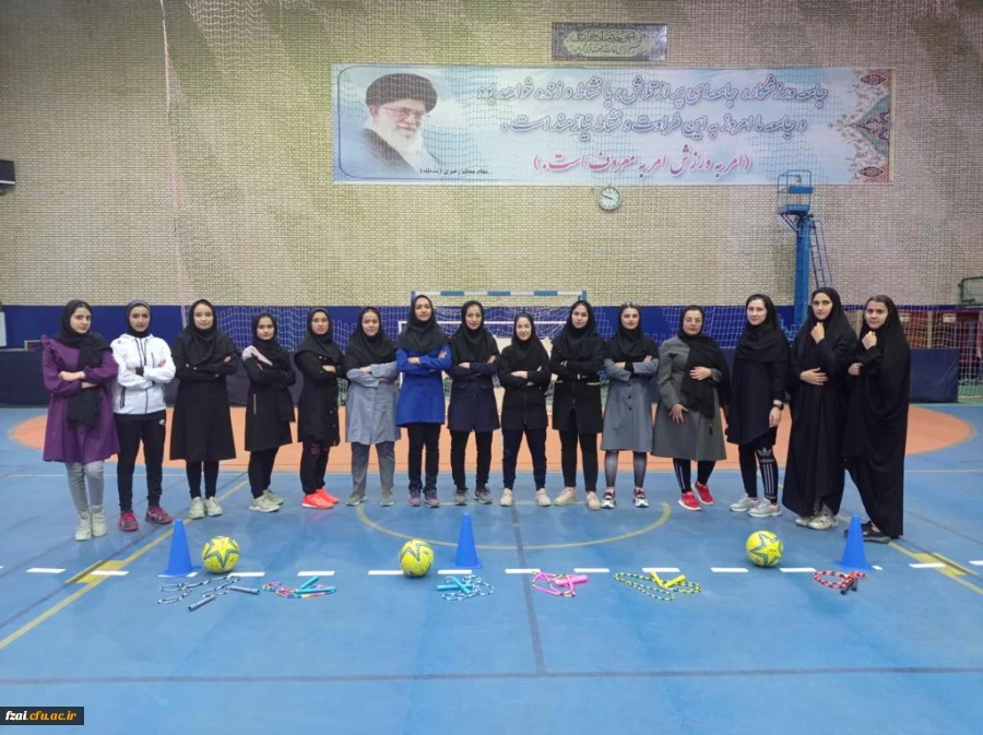 کارشناس تربیت بدنی پردیس فاطمه زهرا (س) با کمک انجمن ورزشی خوابگاه به مناسبت هفته سرایی دانشجویی پردیس فاطمه زهرا (س)  برگزار کرد.