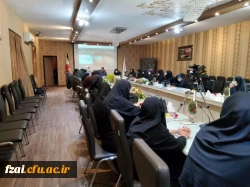 حضور  دکتر کجباف مدیریت محترم امور پردیس های استان اصفهان وحجت الاسلام و المسلمین  دکتر حمزه، مسئول نهاد نمایندگی مقام معظم رهبری در دانشگاه فرهنگیان اصفهان  در جمع  اعضاِ هیات علمی و ماموران آموزشی 