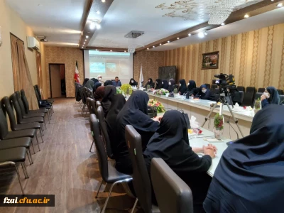  حضور  دکتر کجباف مدیریت محترم امور پردیس های استان اصفهان وحجت الاسلام و المسلمین  دکتر حمزه، مسئول نهاد نمایندگی مقام معظم رهبری در دانشگاه فرهنگیان اصفهان  در جمع  اعضاء هیات علمی و ماموران آموزشی پردیس فاطمه زهرا (س) ، مرکز آموزش عالی شهید رجایی و مرکز آموزش عالی امام خمینی (ره) کاشان هم اکنون در پردیس فاطمه زهرا (س) اصفهان