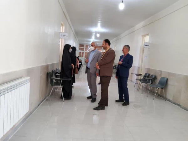 بازدید معاونت اداره کل آموزش و پرورش از روند برگزاری مصاحبه داوطلبان ورود به دانشگاه فرهنگیان پردیس فاطمه زهرا (س) اصفهان
