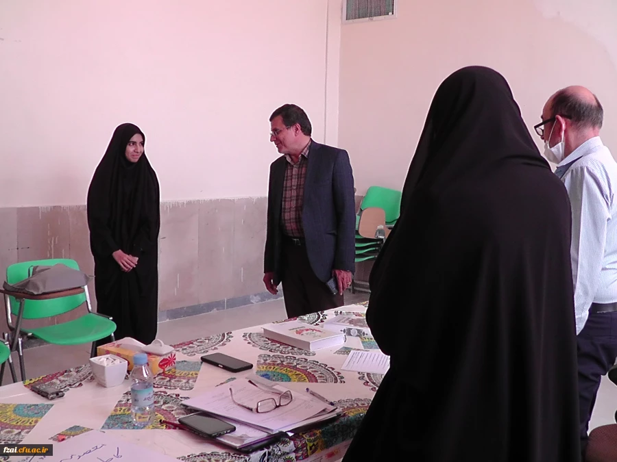 سرپرست دانشگاه فرهنگیان اصفهان از فرایند برگزاری مصاحبه داوطلبان ورود به  دانشگاه فرهنگیان از پردیس فاطمه زهرا (س) اصفهان بازدید کرد