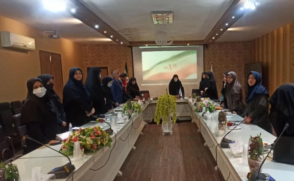 اولین جلسه شورای پردیس فاطمه زهرا(س)