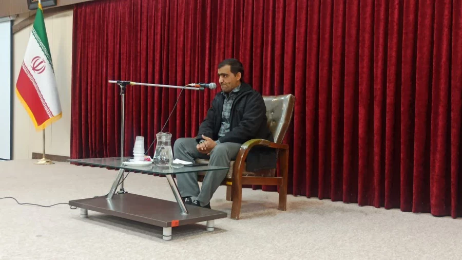 گفتگو با مدافع حریم