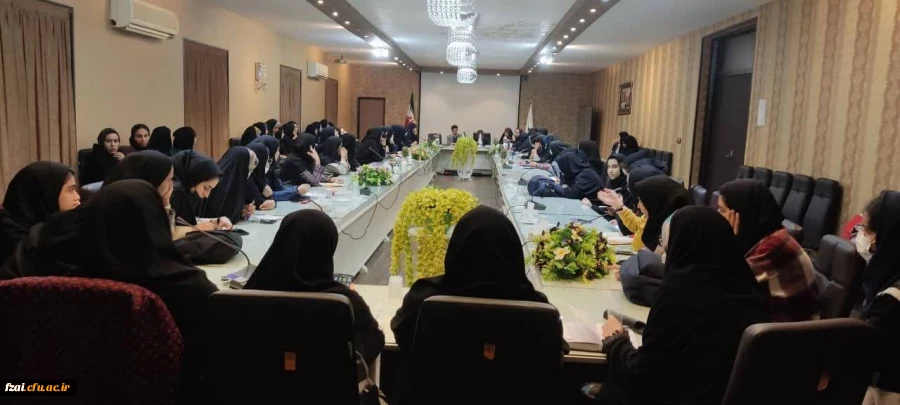 برگزاری نشست پرسش و پاسخ 
حفظ تجربه، زنگ تعقل