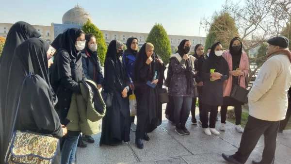 بازدید از کاخ عالی قاپو اصفهان