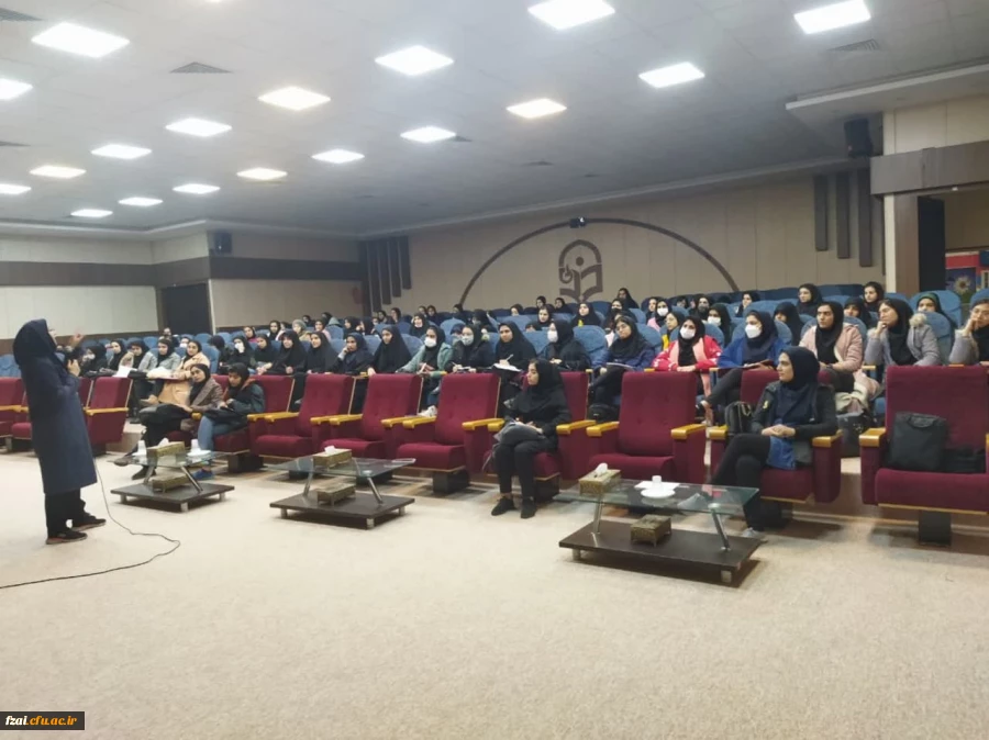 برگزاری سمینار شخصیت های رنگی در مسیر ازدواج، شغل و تحصیل