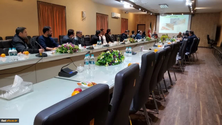 دوره 4 ساعته بهداشت تغذیه و نگهداری مواد غذایی با حضور کارشناسان متخصص اداره بهداشت استان