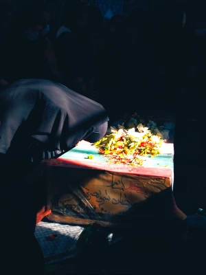 مراسم تشییع شهید گمنام در پردیس فاطمه زهرا (س) اصفهان