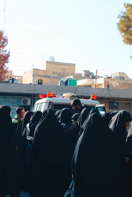 مراسم تشییع شهید گمنام در پردیس فاطمه زهرا (س) اصفهان