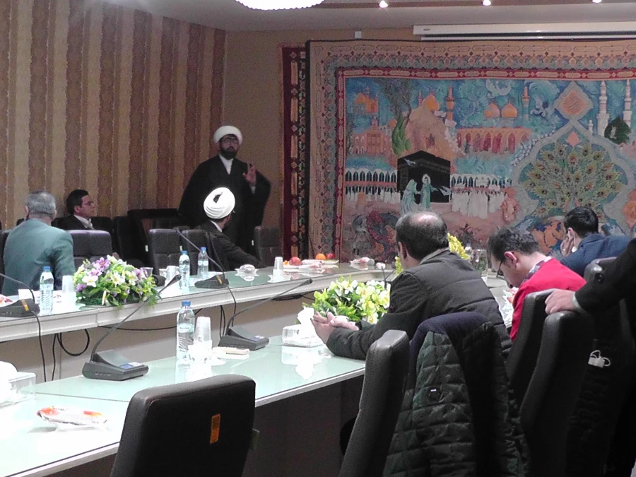 بر گزاری جلسه هم اندیشی مهدویت و امضاء تفاهم نامه  در دانشگاه فرهنگیان استان اصفهان