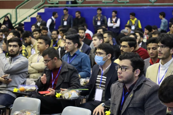 افتتاحیه هفتمین گردهمایی سراسری تشکل های دانشجویی دانشگاه فرهنگیان به میزبانی اصفهان 