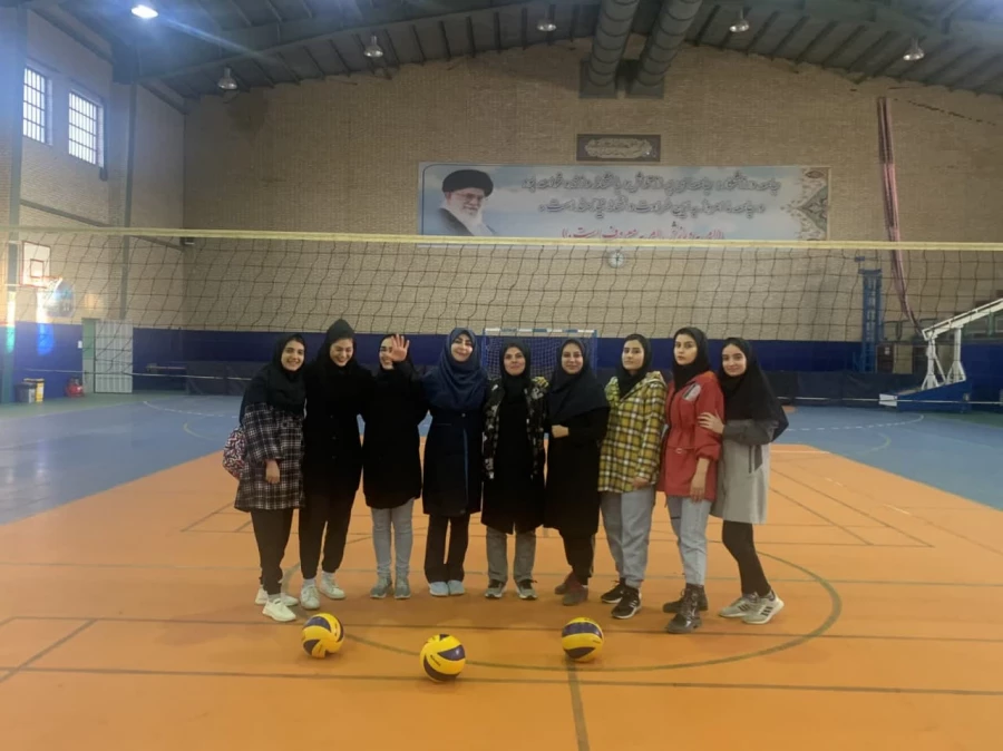 برگزاری لیگ  والیبال 
پردیس فاطمه زهرا (س) اصفهان