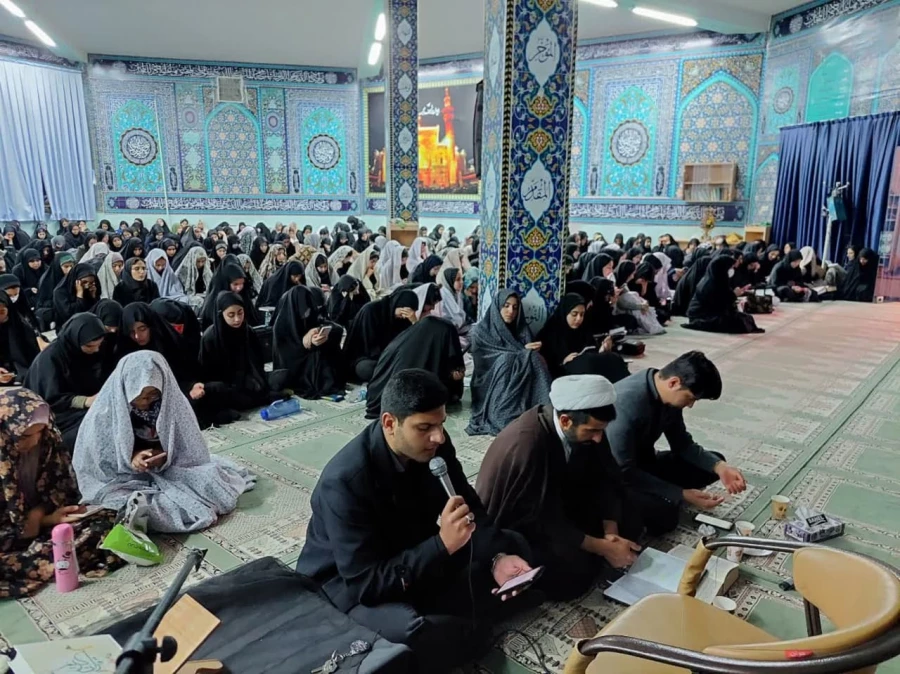 برگزاری مراسم شب پر برکت  قدر در پردیس فاطمه الزهرا ( س) اصفهان