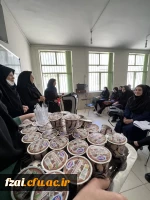 تقدیر از اساتید همزمان با بزرگداشت روز معلم وشهادت استاد مطهری واحد کوی امام (ره)