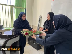 تقدیر از اساتید همزمان با بزرگداشت روز معلم وشهادت استاد مطهری واحد کوی امام (ره)